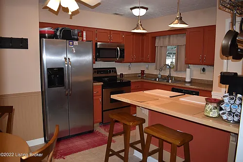 4016 Stony Brook Dr Photo 1 4016 Stony Brook Dr Photo 1