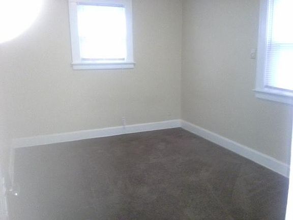 2nd image of 2549 Ogden Ave