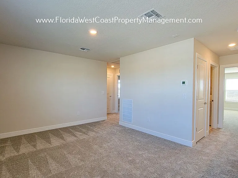 8415 Abalone Loop — Photo 7