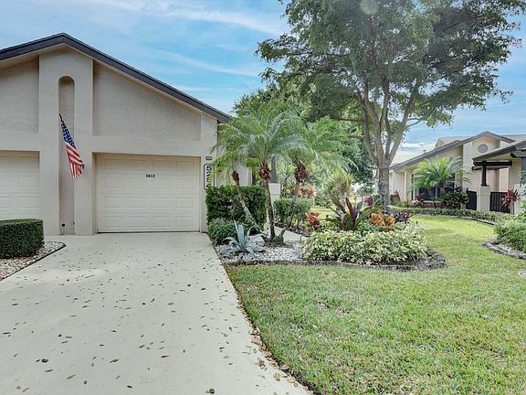 3rd image of 5254 Fairway Woods Dr APT 3812