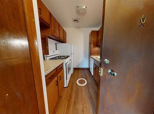 2545 N Frederick Ave APT 212, Milwaukee, WI 53211