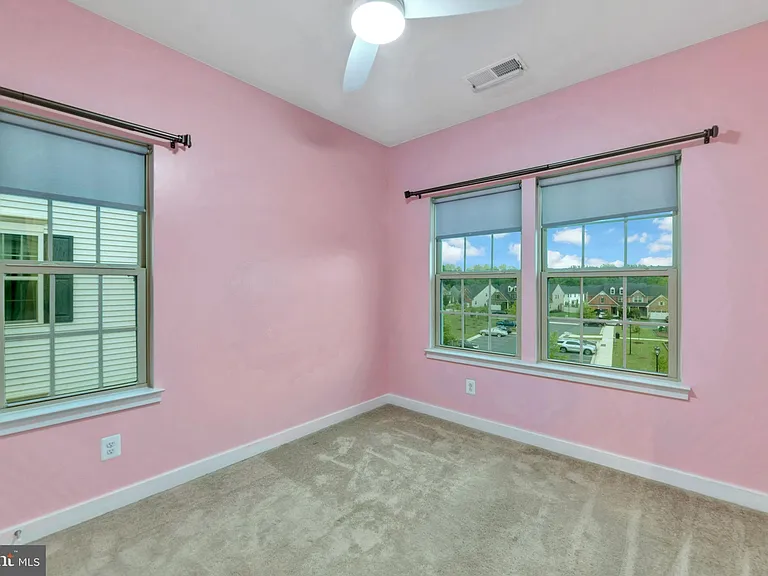 14737 Earl Mitchell Ave #E — Photo 24