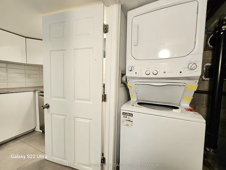 764 Gorham St #BASEMENT — Photo 14