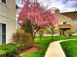 64 Falcon Ridge Way N, Hamburg, NJ 07419