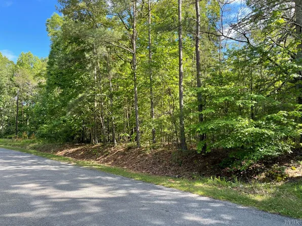 2433 W Perch Rd, Monroe, VA 24574