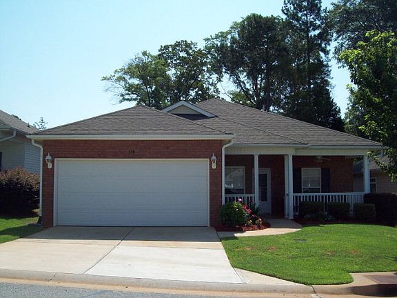 2nd image of 318 Spyglass Hill Dr