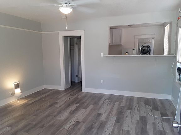 3rd image of 419 Euclid Ave #419