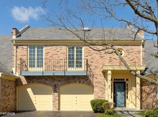3 The Court Of Cobblestone, Northbrook, IL