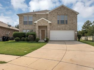 3300 Friendsway Ct, Fort Worth, TX 76137