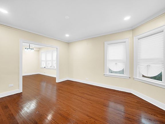 4th image of 8541 S Paulina St