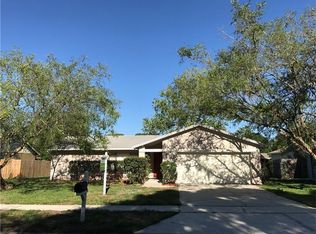 17812 Cranbrook Dr, Lutz, FL 33549