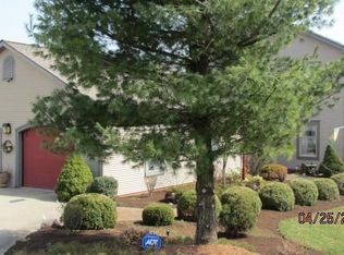 184 White Oak Dr, Sunbury, PA 17801