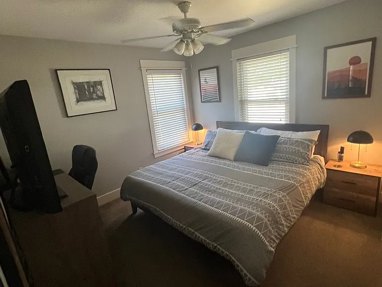 3009 Locke Ln — Photo 11