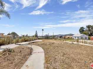 126 W Manor St, Altadena, CA 91001