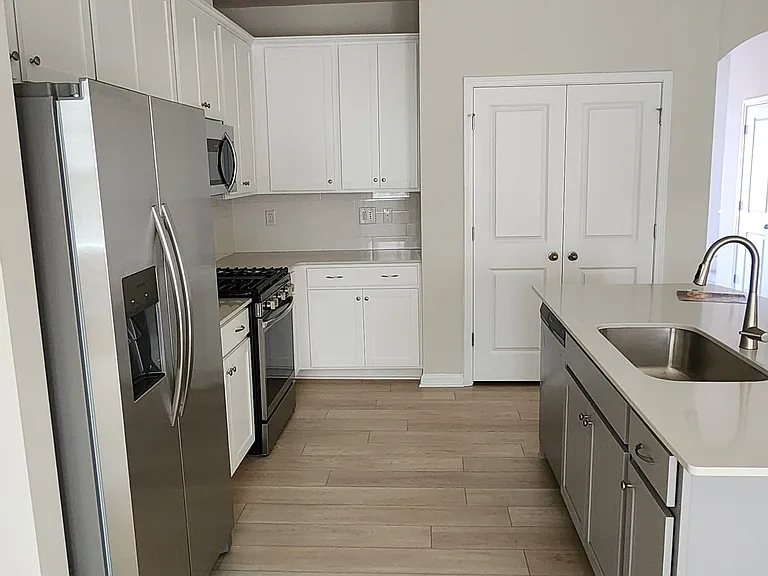 1636 Wren Creek Rd — Photo 9