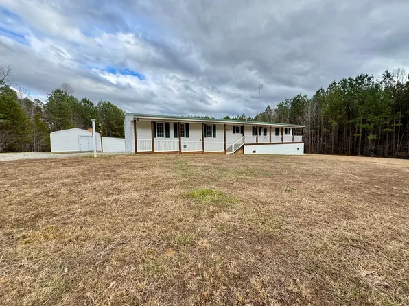 316 Moores Dr, Boydton, VA 23917