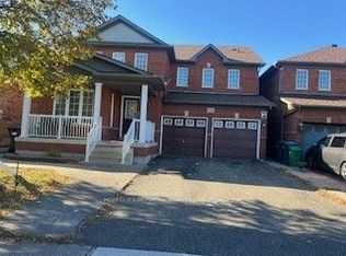 18 Fairhill Ave, Brampton, ON L7A 2A9