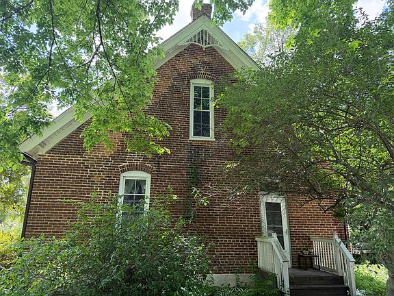 3rd image of 1603 Catherine St