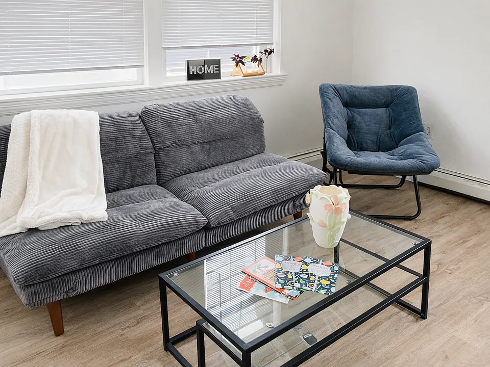 426 Central Ave #3