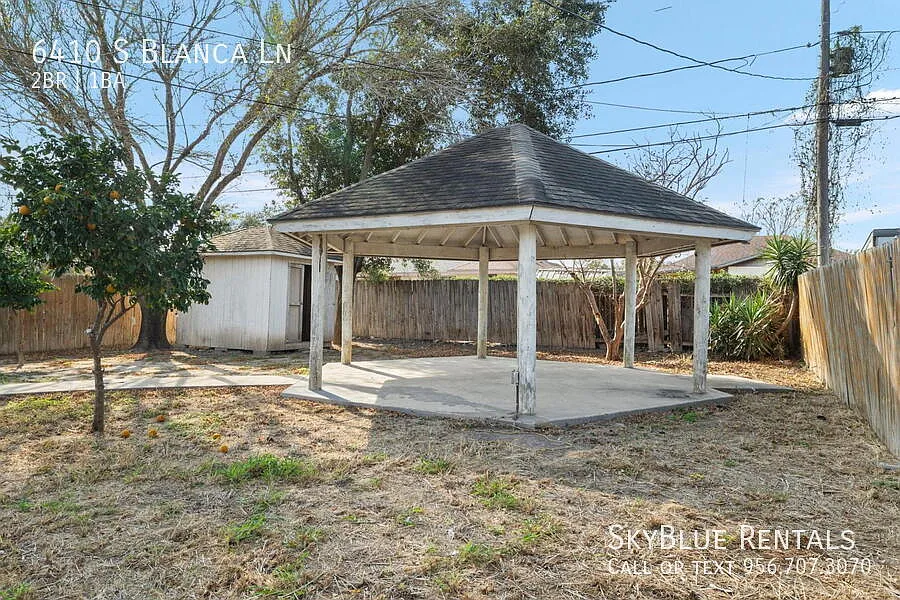 "Charming 2-Bedroom Home in Pharr with Granite Elegance!" — Photo 3