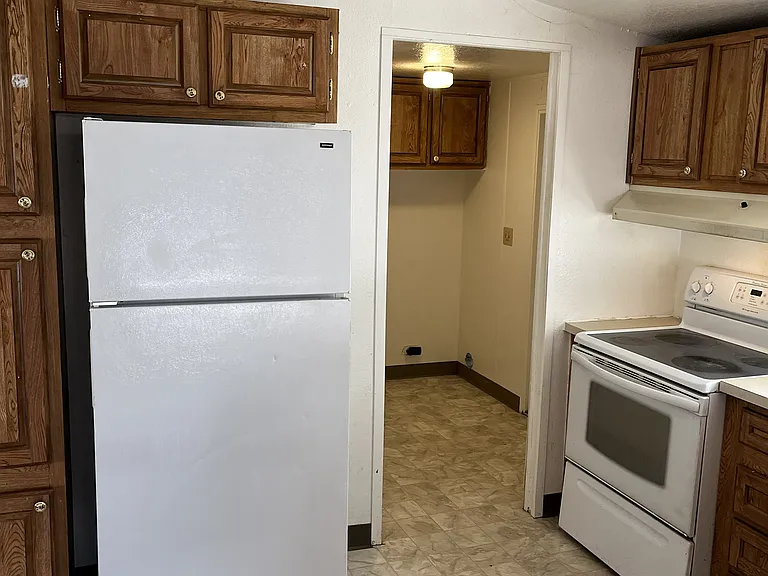 8417 W Fairview Ave #10 — Photo 4