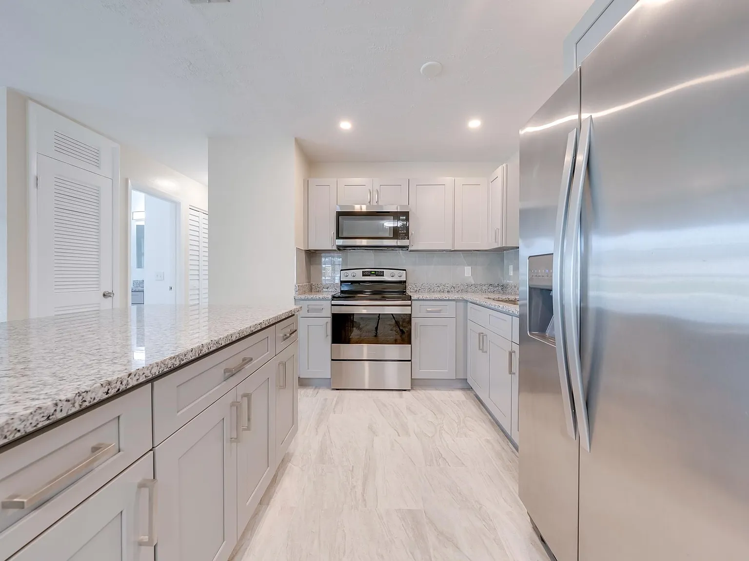 3 bed, 1400 sqft, $2,100 — Photo 1