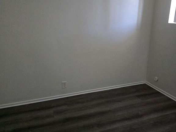 5th image of 9651 Maureen Dr #5