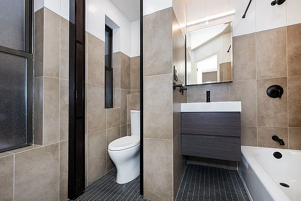 Rented by Bold New York | media 22