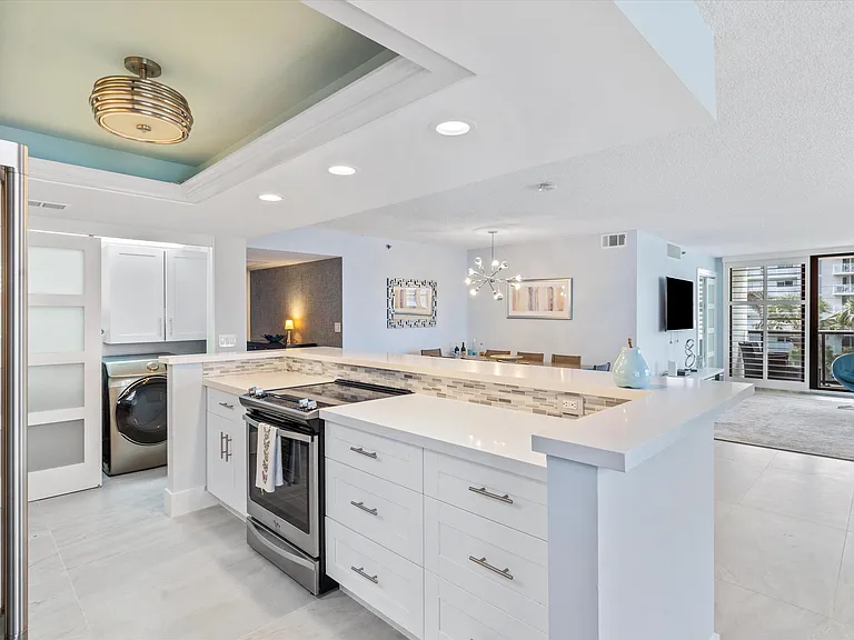 3115 S Ocean Blvd #302 — Photo 3