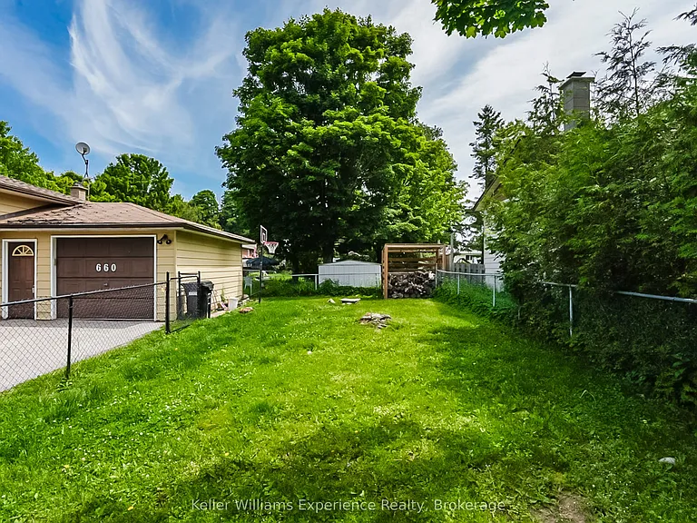 660 Harvey Ave — Photo 24