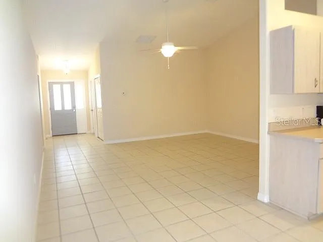 3 bed, 2.0 bath, 1286 sqft, $1,600 — Photo 3