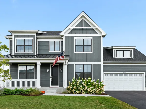 3547 Doral Dr, Elgin, IL 60124