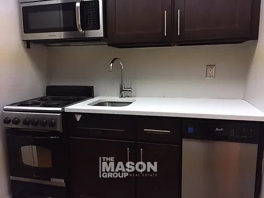 Rented by Mason Group LLC | media 26