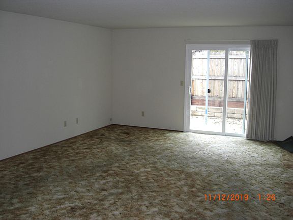 3rd image of 713 Cedar Dr