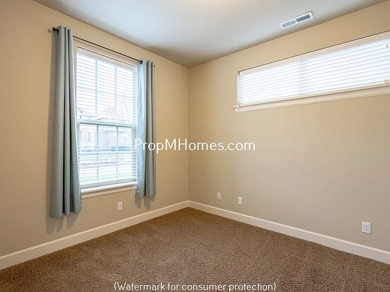 10655 SW Barber St — Photo 19