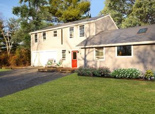 780 Tinkham Rd, Wilbraham, MA 01095
