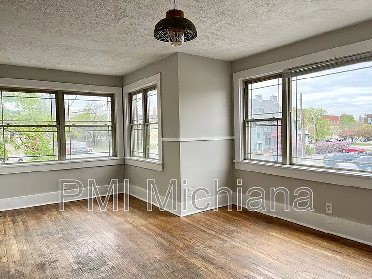 117 Franklin Pl #7 — Photo 3