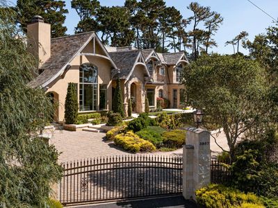 3957 Ronda Rd, Pebble Beach, CA, 93953