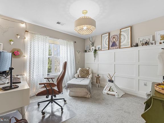 5th image of 6049 Persinger House Ct