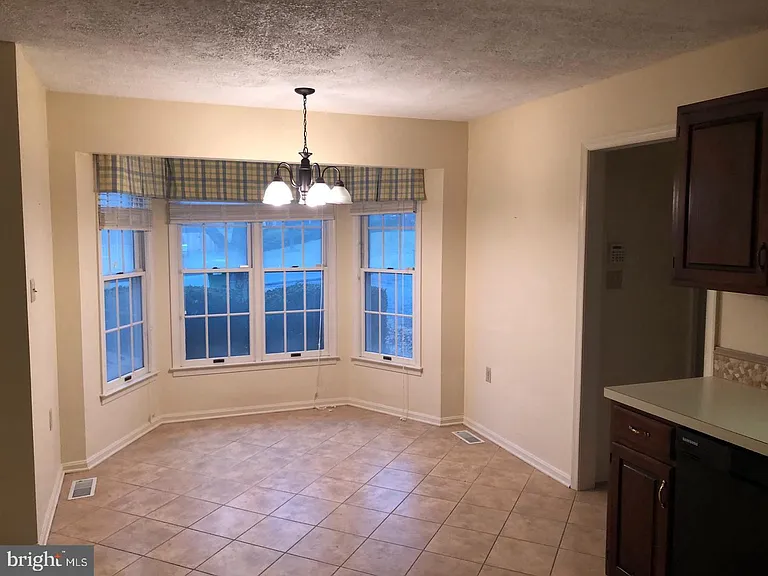116 Mill Race Dr — Photo 3