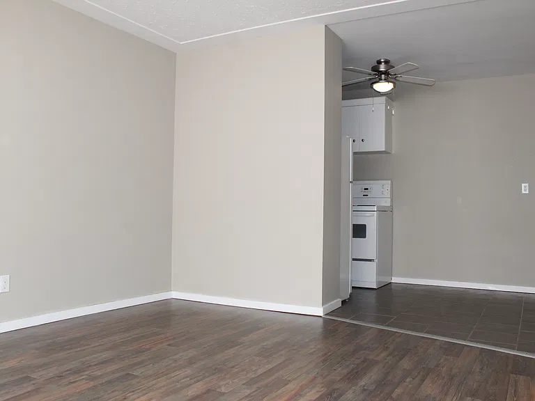 10330 115th St NW — Photo 10
