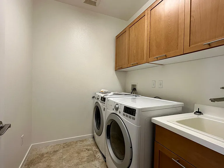 10651 Village Hvn #104 — Photo 11