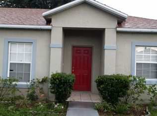10 Peterlee Ct, Kissimmee, FL 34758