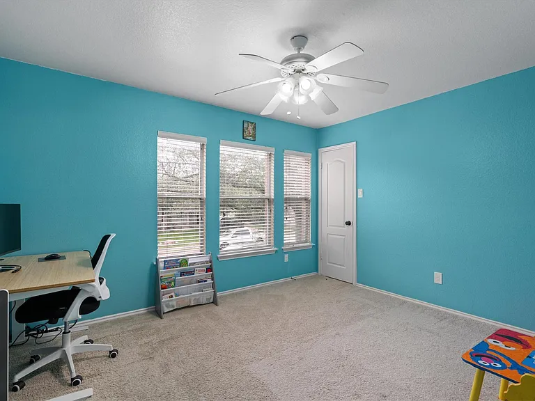 1509 Shady Creek Trl — Photo 25