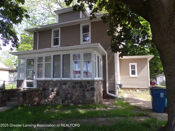 210 E Capital Ave, Bellevue, MI 49021