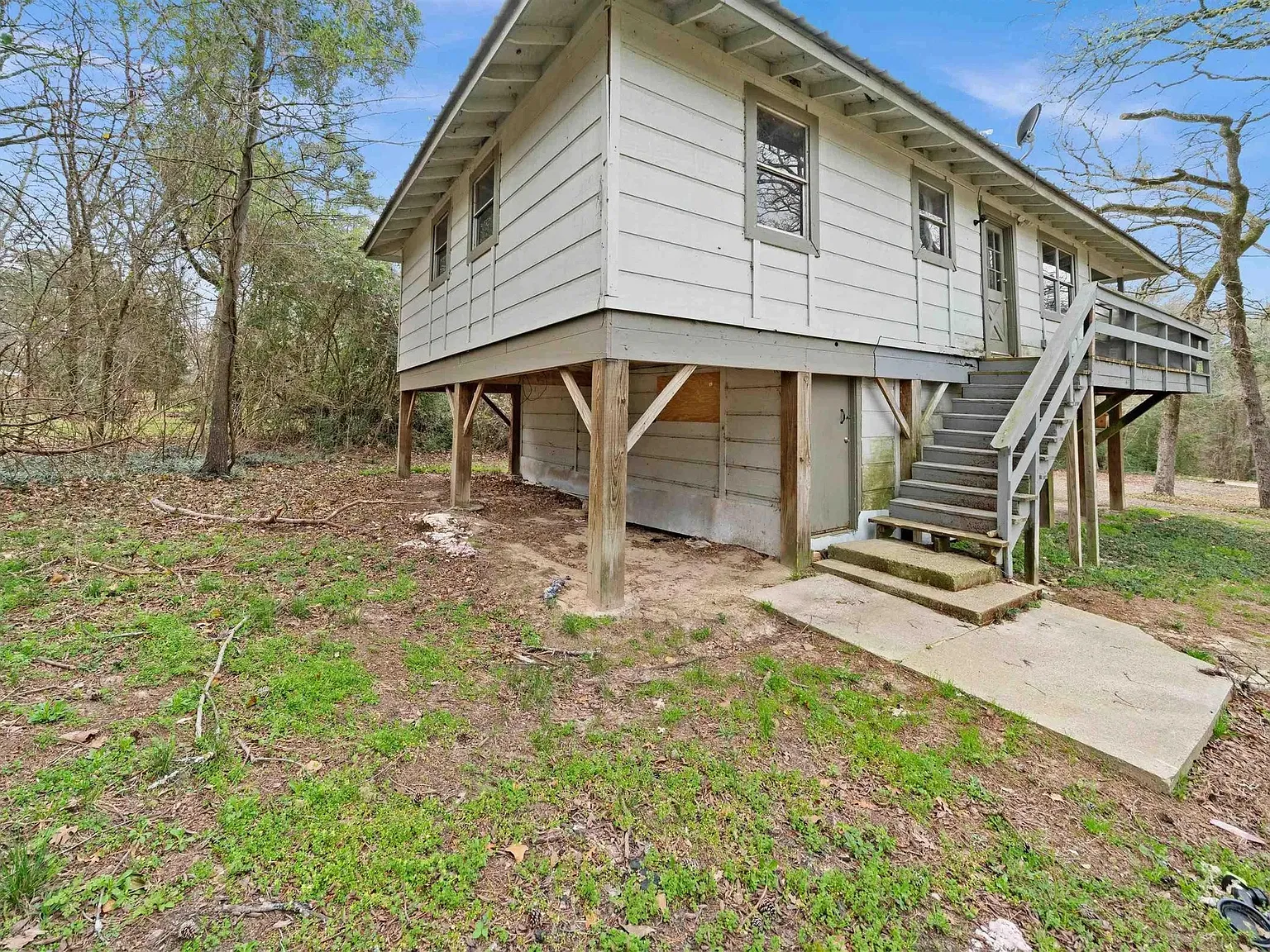 Lakeview Drive 20973 - 20973 — Photo 3