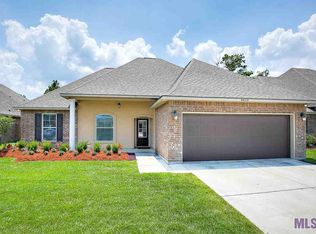 9322 Falling Oak Dr, Baton Rouge, LA 70817
