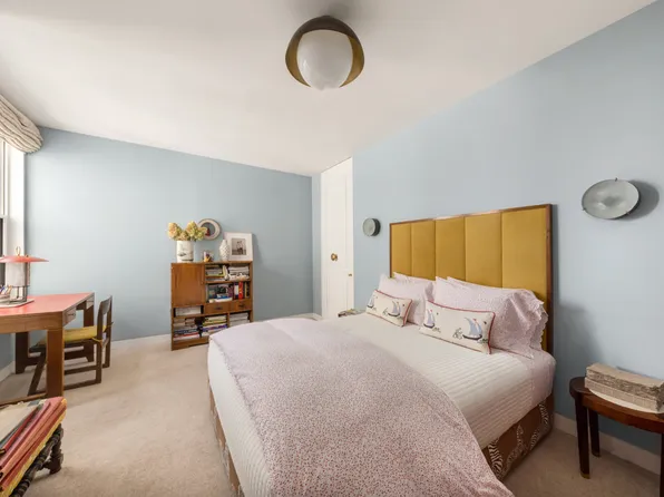 65 West 13th Street image 15 of 26