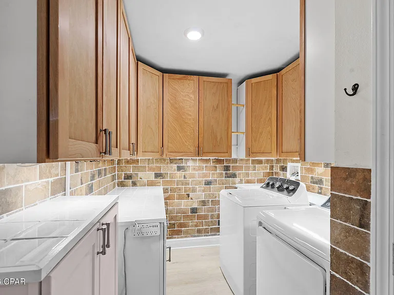 11701 Poston Rd — Photo 17