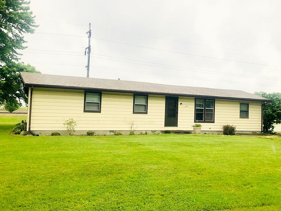 1st image of 127 Gray Dr